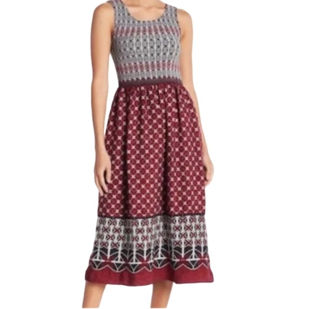 Max Studio Burgundy & Black Geometric Pattern Dress. Smocked Bodice. Size S.